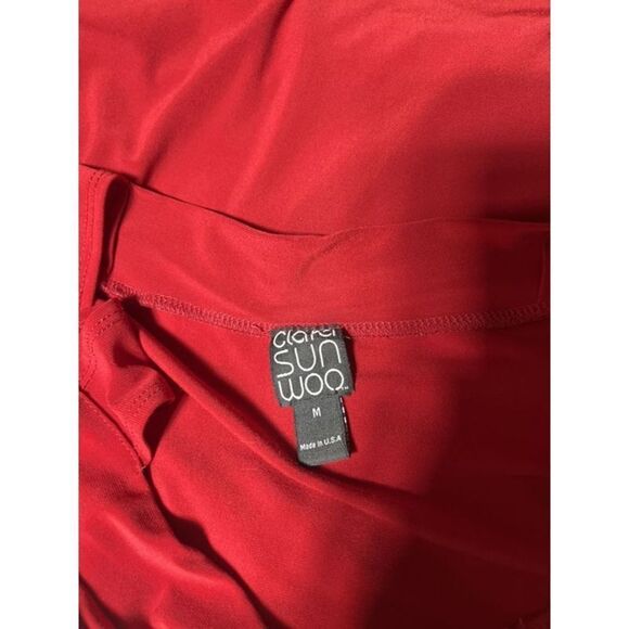 Clara Sun Woo Red Signature Cold Shoulder Tunic Blouse Size Medium - Picture 5 of 5